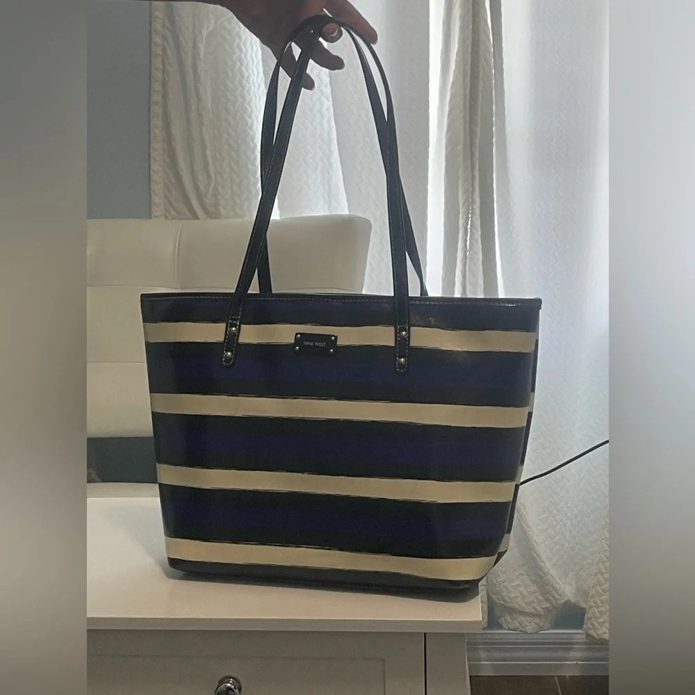 Nine West Bag Blue w/Cream and Black Striped Nautical Shoulder.Color blue inside - Picture 1 of 8